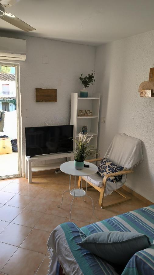 Oasis Apartment Denia Exterior photo